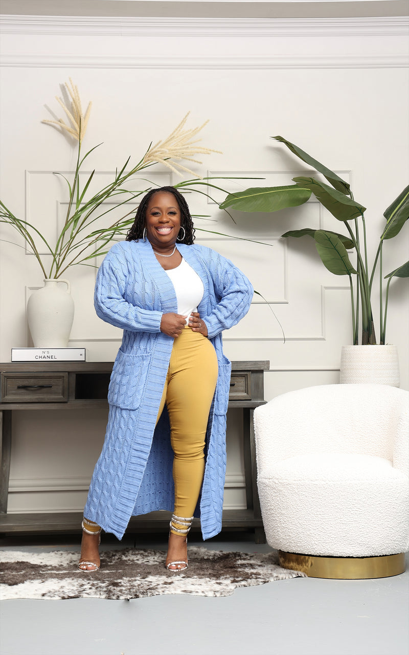 Cable Knit Beauty | Oversized Cardigan