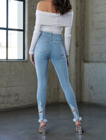 Distressed Out | Jeans